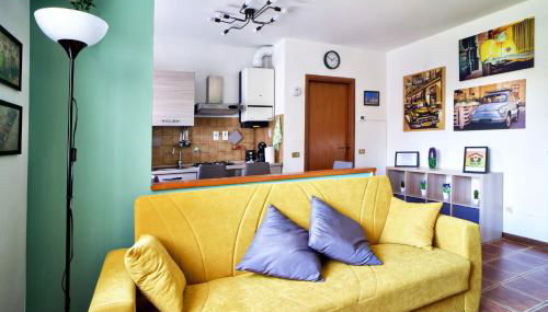 Casa Zoe Apartment Free parking,self check in & free wi fi - Foto 5
