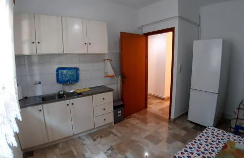 Glyfada's Family Apartment - Photo 33