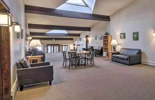 Hot Tub and Heated Pool! Ski Retreat in Winter Park - Foto 22