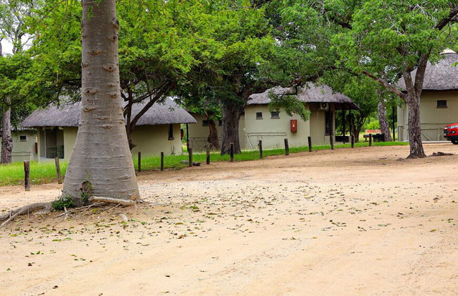 Self Catering Chalets - Manyeleti - Foto 20