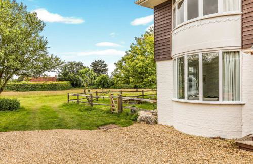 Pretty Three Bedroomed home near the Beach - Pass the Keys - Foto 47