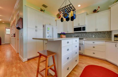 Waterfront Lake Placid Home with Private Dock! - Foto 5