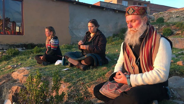 Meditando dopo la cerimonia