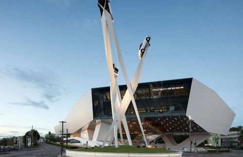 2,5 Zi Design Apt near Porsche Museum with Beamer, Netflix, PS5 - Foto 3