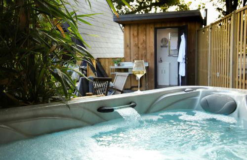 Sycamore Lodge with Hot Tub- Quirky & Romantic - Foto 3