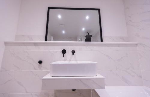 The Wagon Shed Stylish Conversion with Garden and Parking - Foto 59