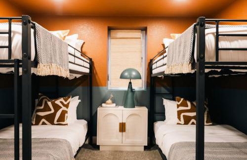 House of Noir Elan Stunning 6BR Designer Retreat - Photo 47