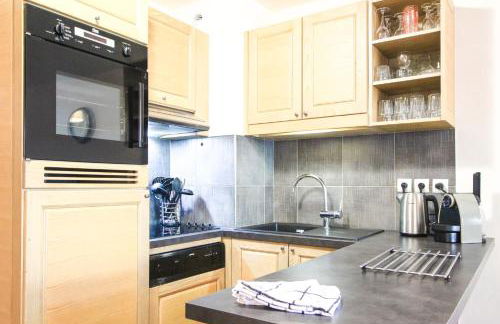 Exceptional 3 bed Penthouse with fireplace and stunning views - Foto 74