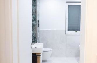 Neubau Apartment mit Kamin und Terrasse in Premium Lage Parkplatz inklusive - Foto 33