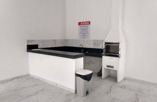 Apartamento superior para temporada - Conforto e Piscina a 800m da Praia de Taperapuã - Foto 9