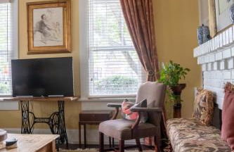 Magnolia Court Suites - Photo 10