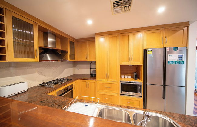 Cozy Home with fireplace 5mins to beach - Foto 13