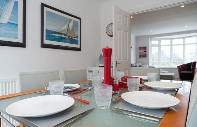 Host Stay Martlet House - Photo 25