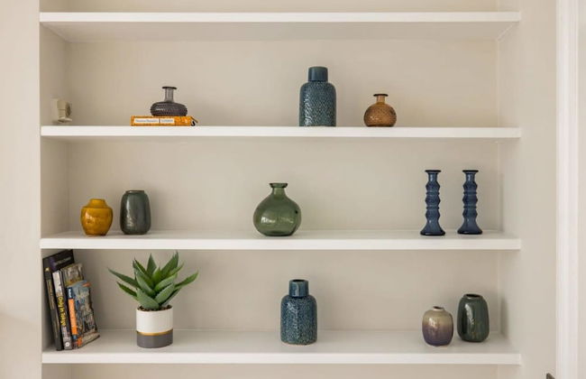 Chic Sunlit Earls Court Flat - Photo 2