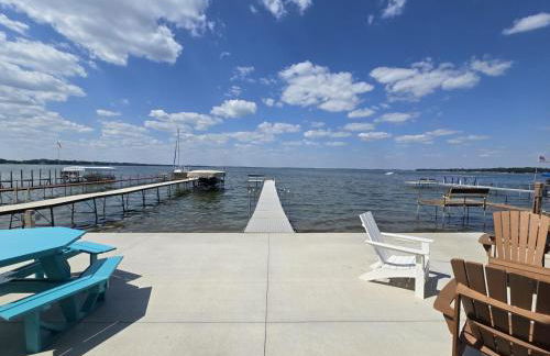 AWave From It All lakefront on Big Spirit Lake - Foto 30