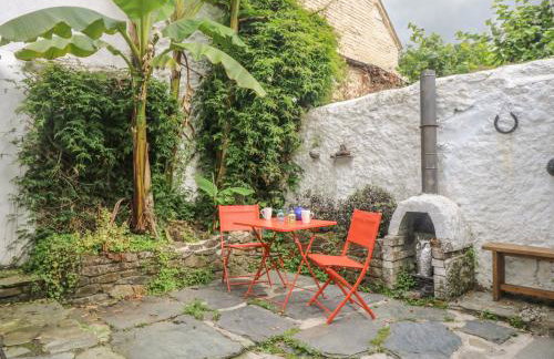 Primrose Cottage - Photo 2