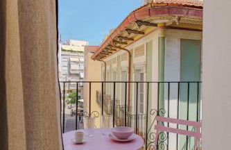 Apartment with exceptional charm in historic center of Alicante - Photo 39