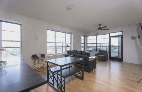 Spacious one bedroom apartment in prime Dallas location - Photo 20