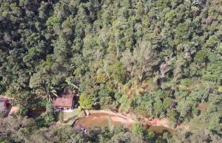 Sítio Canto das Águas - Foto 8