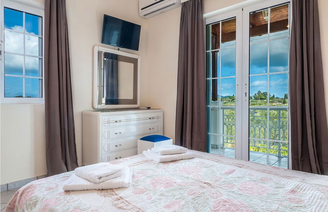 Zante 5 bedroom Villa with private pool and basketball court - Foto 9