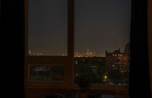 Luxury Lookout with NYC view, 2BR plus Free Parking, Sleeps 8, 20 Percent Off - Foto 29