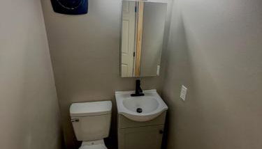 Dockside Retreat- Renovations & upgrades coming! - Foto 4