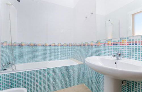 Dones D Aigua 11 in Urbanitzaci s Estanyol - Foto 82