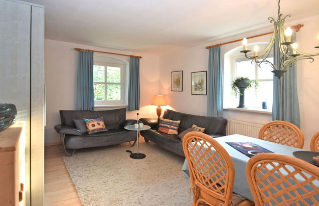 Tranquil Garden Apartment - Photo 19