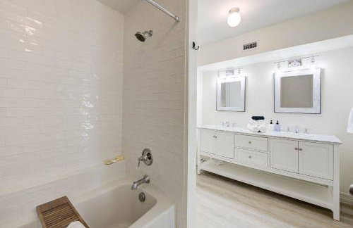 Island Pride Coastal Condo - Foto 9