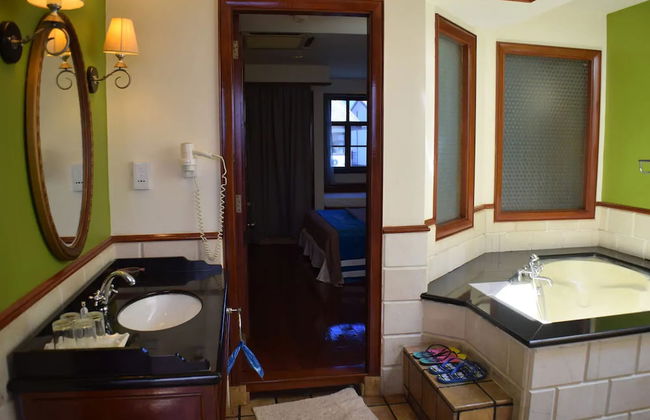 Alpine LXPD Water Chalet - Photo 49