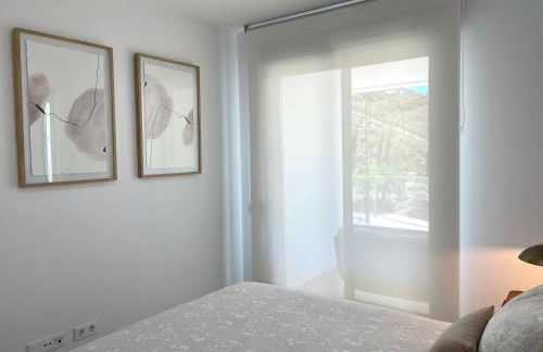 Beach Paradise 2 Bedrooms - Photo 35