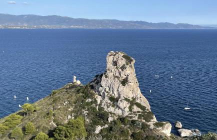 Mari'Entu - Photo 47