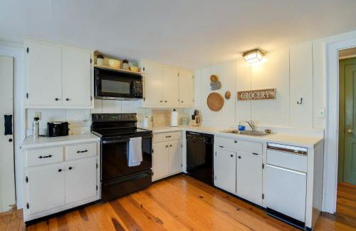 Historic Countryside Escape - Relax, Hike, & Fish! - Foto 8