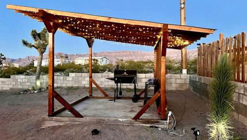 Stunning Vacation Rental with Foosball and Barbecue in Meadview, Arizona - Foto 5