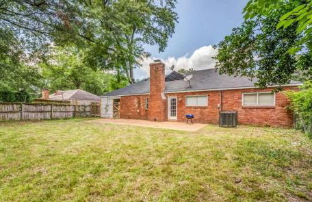 Fenced Yard Centrally Located-Parkway Village Pad - Foto 38