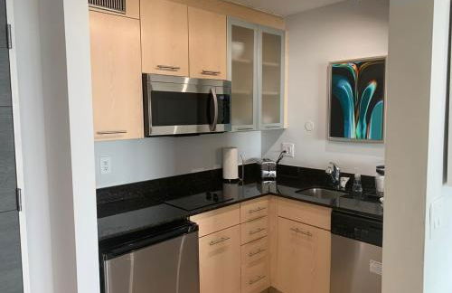 Ocean Breeze Condo - Intracostal and Ocean views at GalleryOne - Foto 9