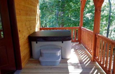 Rustic Family-Friendly Accommodation with Jacuzzi near Huntington, West Virginia - Foto 12