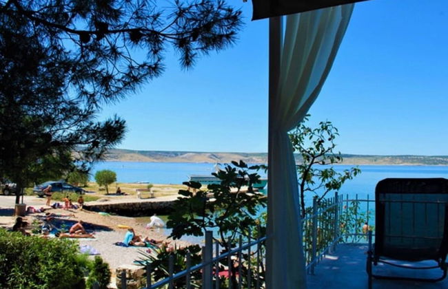 Helena - Beachfront - H - Photo 12