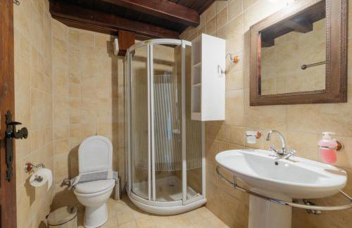 Τα Πέτρινα της Ελάτης - Petrina Elatis - Foto 24