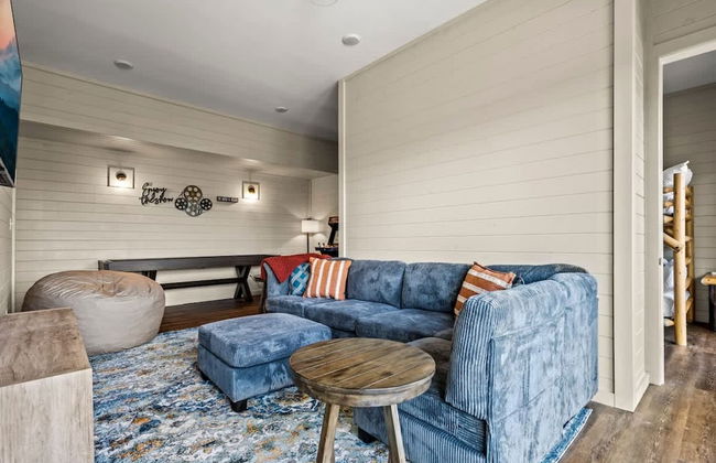 NEW Lake View Indoor Pool Sleeps 14 Hot Tub - Foto 26