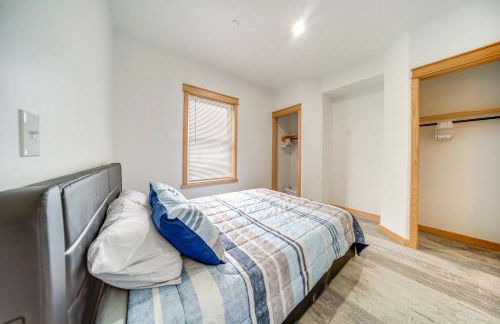 Golf Course View Centrally Located Condo in Erie - Foto 10