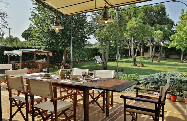 Olives and Vines all Season Villa - Photo 15