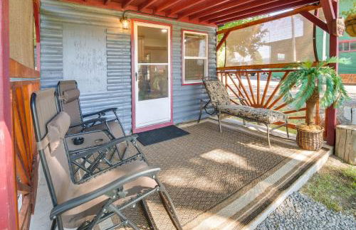 Resort Cabin on the River about 21 Mi to Crater Lake! - Foto 13