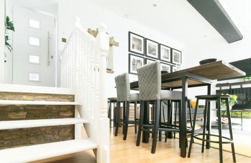 Bumblebee checkout 2pm Frome Longleat Aqua Sana Bath 5 people PRIVACY - Foto 64