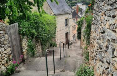 La maison du Donjon - Foto 23