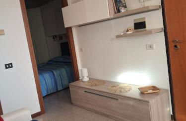 Bilocale comodamente collegato con centro Milano - Photo 16