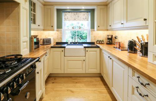 Chapel Cottage - Photo 12