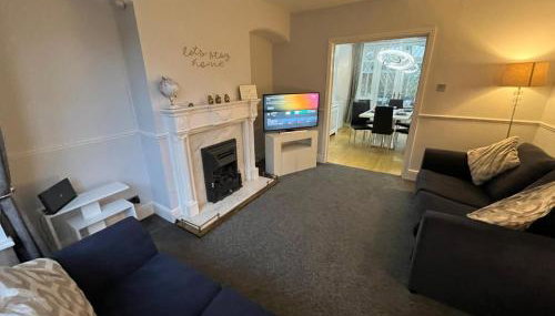 Comfortable, homely 4 bedroom property - Foto 2