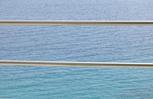 6-pax Apartment ON THE BEACH - TOP Floor, Great sea view, Parking ensured - Photo 30