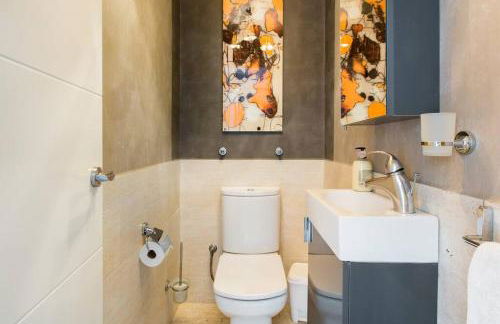 Boutique Townhouse with Hot Tub near Puerto Banus - Foto 34